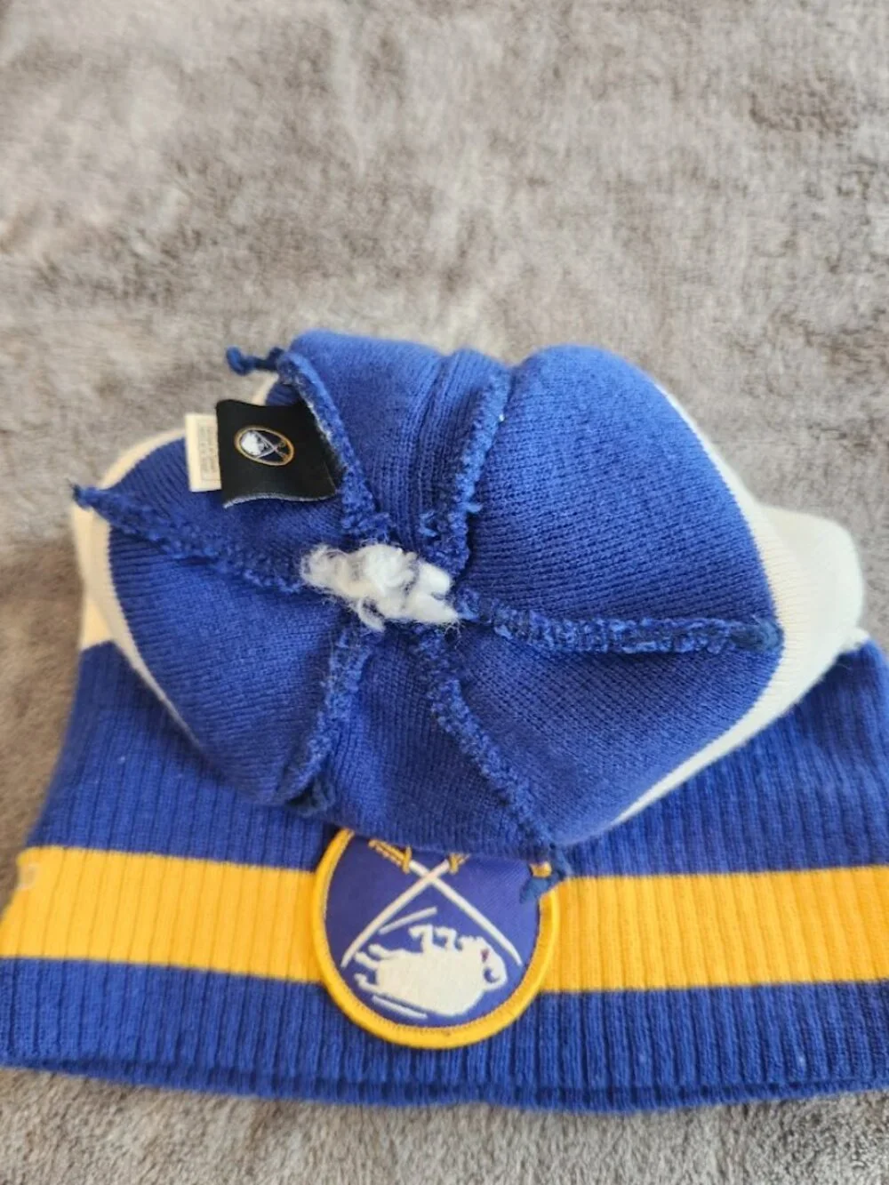 Adidas Buffalo Sabres 10th Anniversary Winter Classic Winter Knit Pom Beanie Hat
